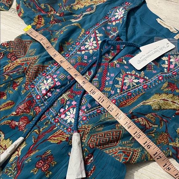 Soft Surroundings Teal Floral Embroidered Boho Tunic - Picture 9 of 11